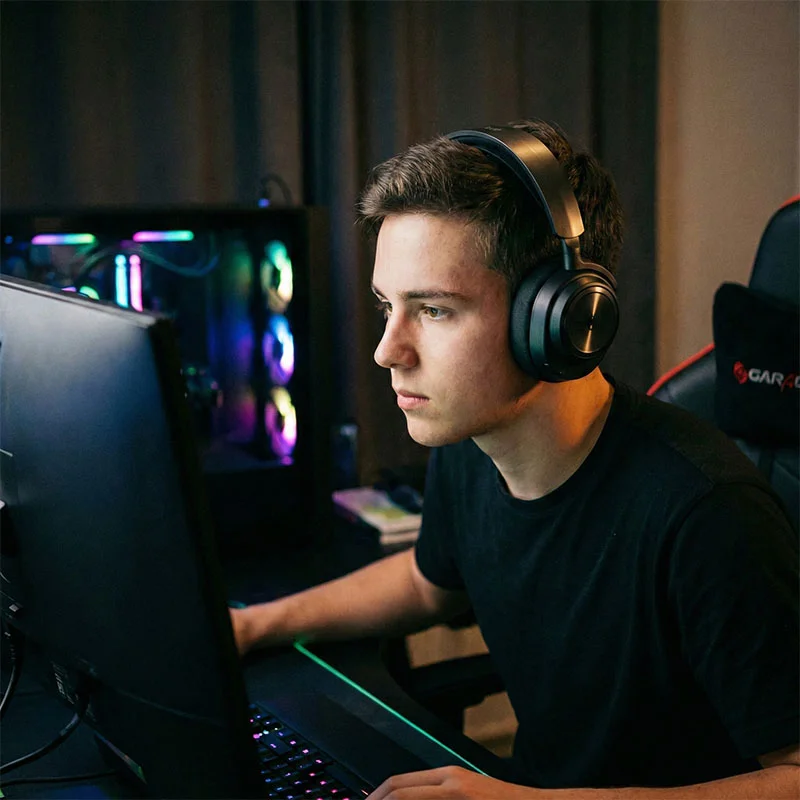 SteelSeries wireless gaming headsets