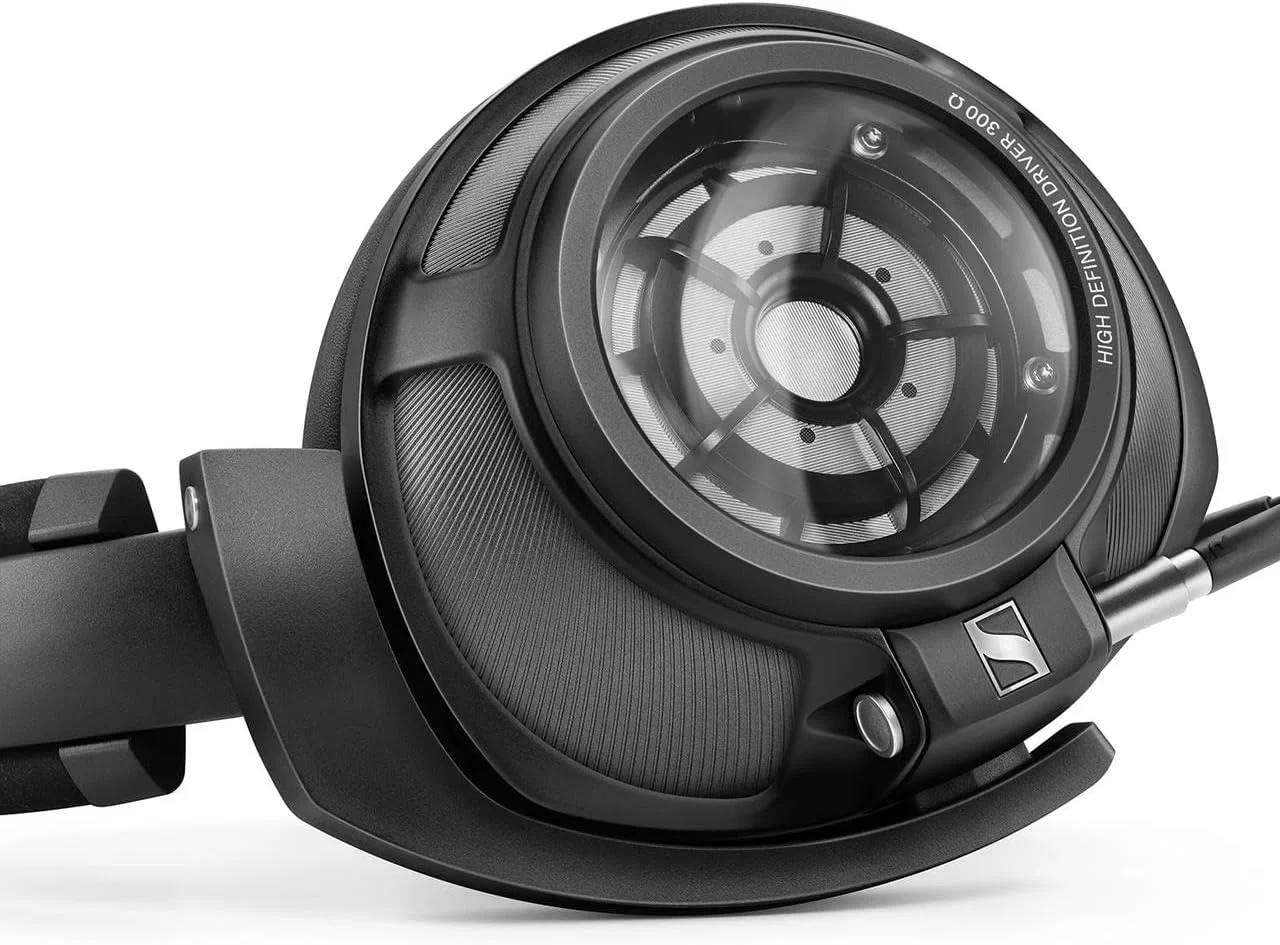 Sennheiser HD 820 Over-Ear Closed-Back Headphones